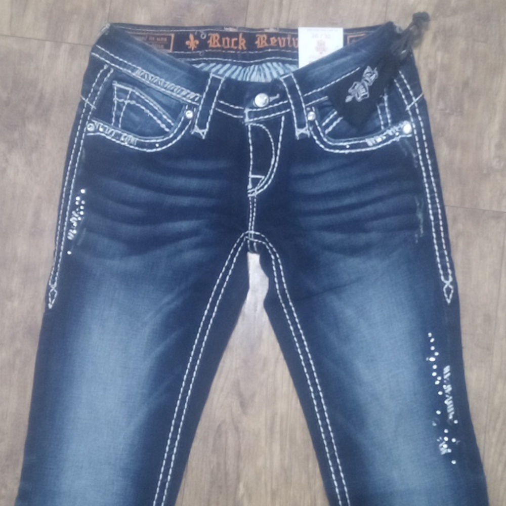 Rock Revival Women's 26 Skinny May    Embellished Bejeweled Distressed NWT
